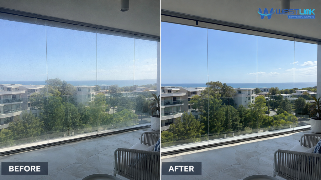Glass balcony cleaning before and after